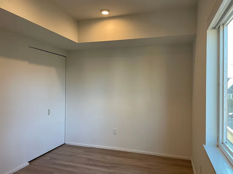 ES1213 -Alberta Street Lofts — Photo 31