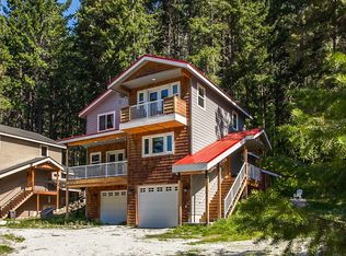 17590 N Shore Dr, Leavenworth, WA 98826