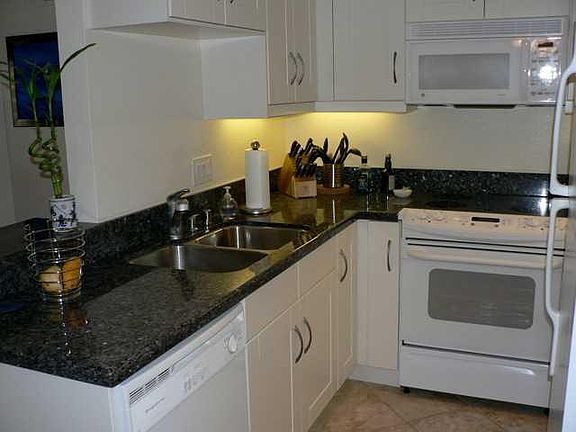 2nd image of 8795 Gilman Dr Unit G