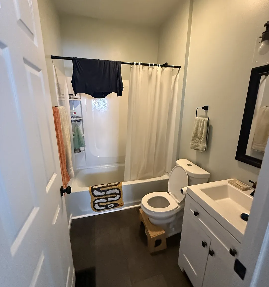 2 bed, 750 sqft, $1,525 — Photo 2