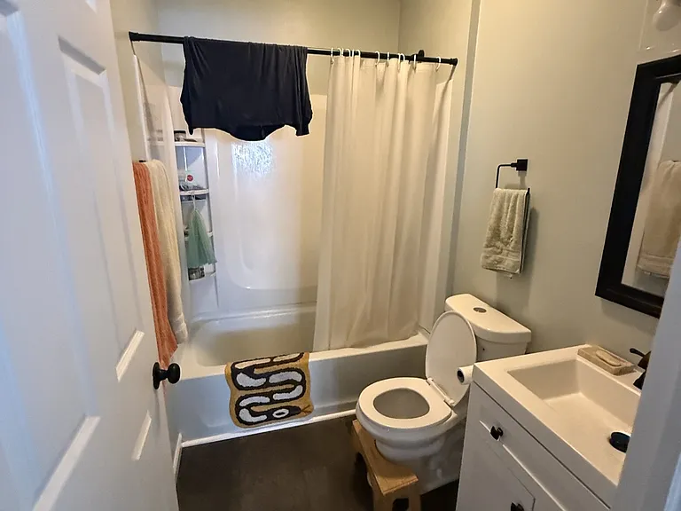 43 Birch Cres #1 — Photo 2