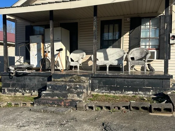 506 N Houston St, Scottsboro, AL 35768