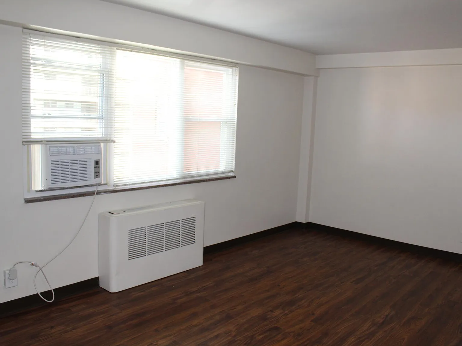 Kennilworth Apartments — Photo 4