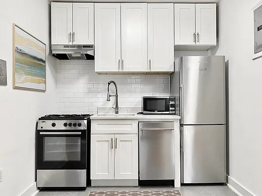 Rented by Voro NYC | media 14