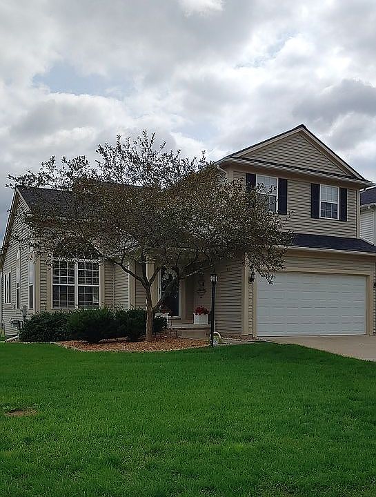 1st image of 5233 Sandalwood Cir