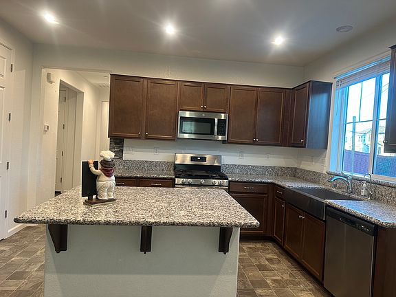 2nd image of 804 Bewick Dr