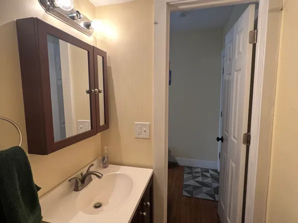 7 Blake St #3, Cambridge, MA 02140