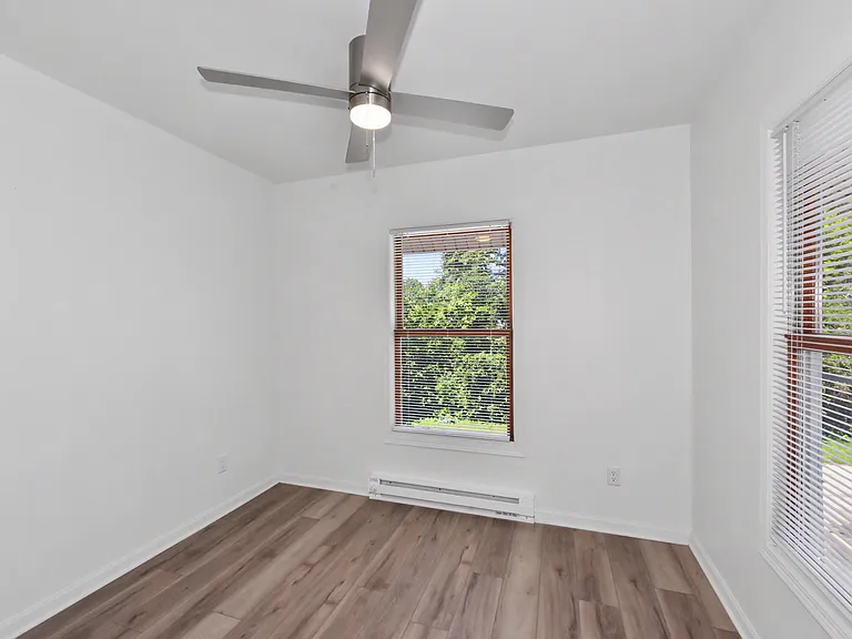 W330N4339 Lakeland Dr #B — Photo 28