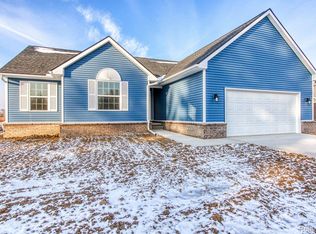 80350 Belle River Rd, Memphis, MI 48041