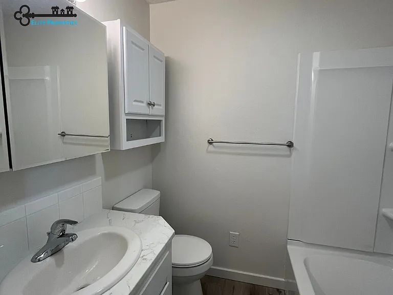 219 College Ave #219 — Photo 2