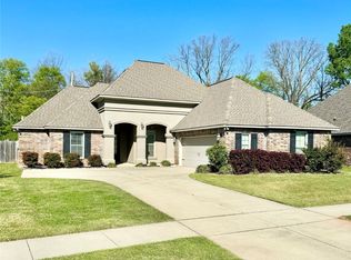 630 Alder Ln, Bossier City, LA 71111
