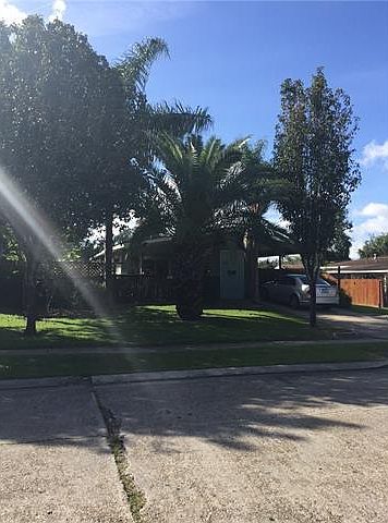 1st image of 510 Heritage Ave