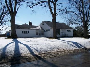 4888 Aurora St NW, Canton, OH 44708