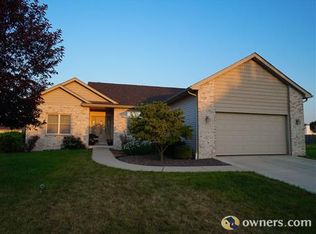 3613 Windshire Dr, Springfield, IL 62704