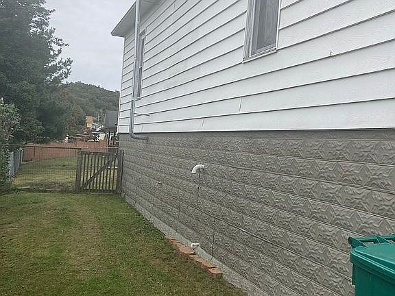 4th image of 1604 Pride Ave