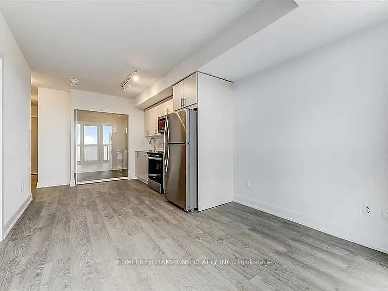 2550 Simcoe St N #2208 — Photo 5