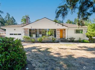 1067 View Ridge Dr, Oak Harbor, WA 98277