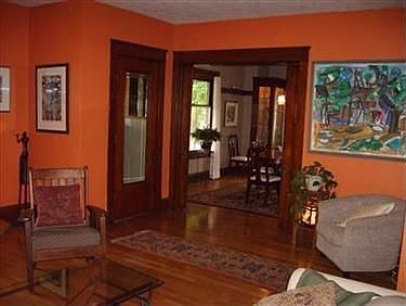 2nd image of 3591 Fairmount Blvd