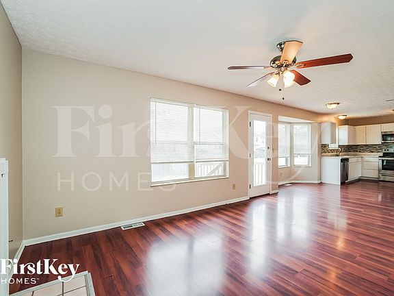 4th image of 2926 Fenwood Dr