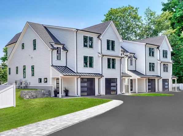 122 Norwood Ave #B, Newtonville, MA 02460