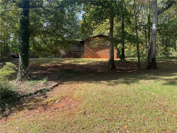 7031 Autumn Way, Seneca, SC 29672