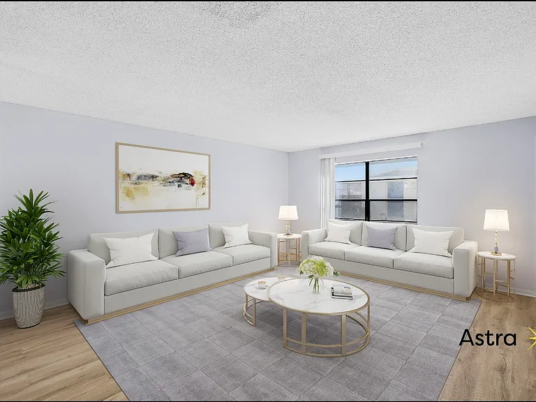 200 Westwood Ter N #206 — Photo 2