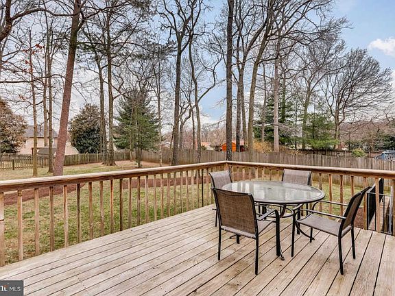 4th image of 507 Likeston Ct
