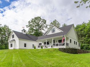 482 Cole Rd, Kennebunk, ME 04043