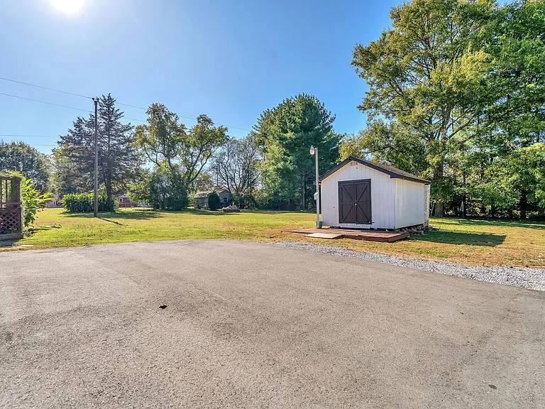 5311 Florence Rd — Photo 27