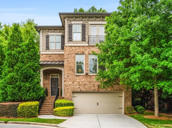 938 Canterbury Ln, Atlanta, GA 30324
