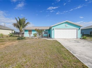 2213 NE 6th Pl, Cape Coral, FL 33909