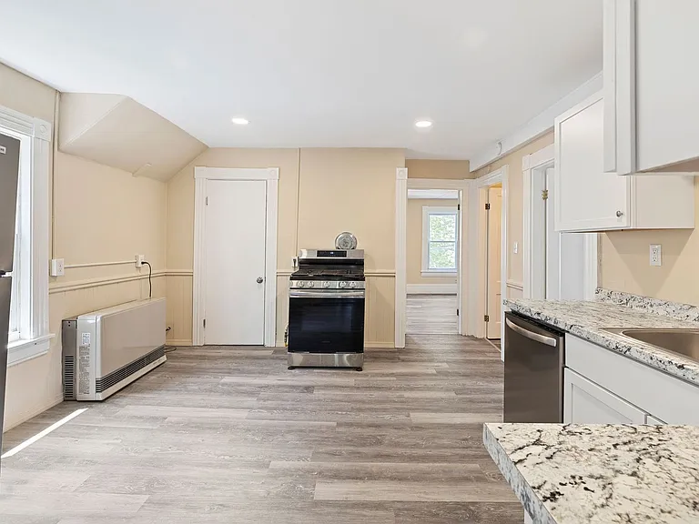 108 Dartmouth St — Photo 14
