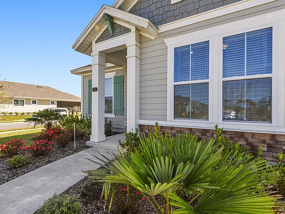 2nd image of 118 Daniel Park Cir