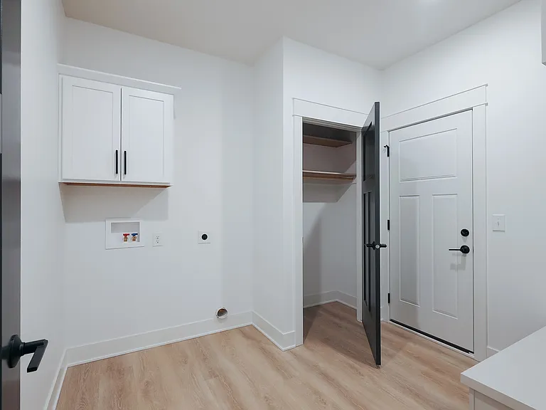 4917 Spire St — Photo 13