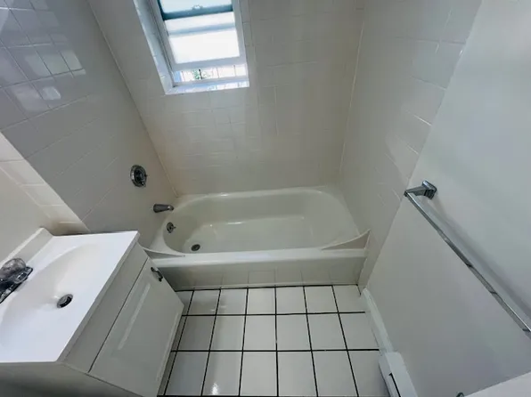 111 Norway St APT 204, Boston, MA 02115