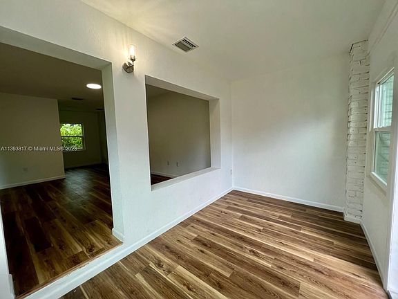 4th image of 8550 NE 8th Ct #1