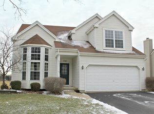 718 Downing Pl, Geneva, IL 60134