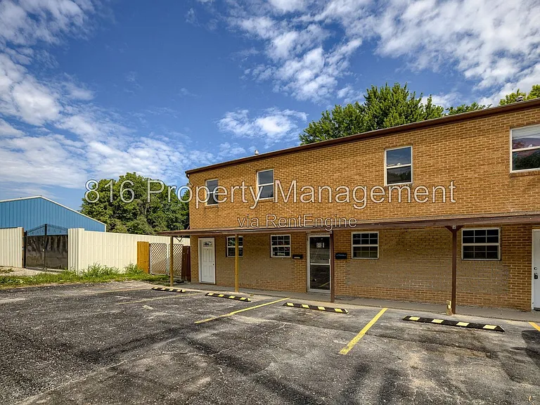 8718 E Winner Rd — Photo 1