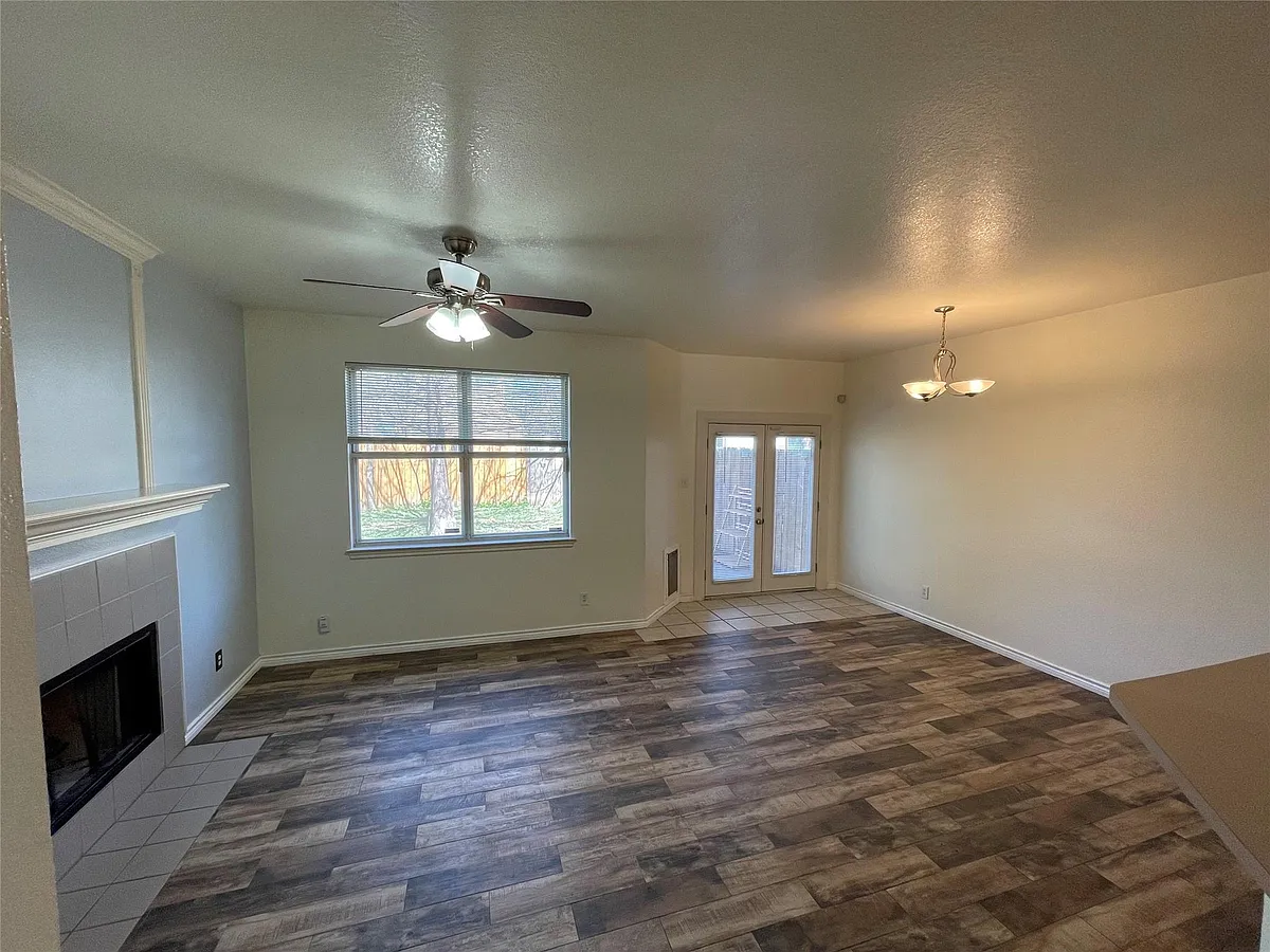 Building Photo - 8010 Willet Trl #A