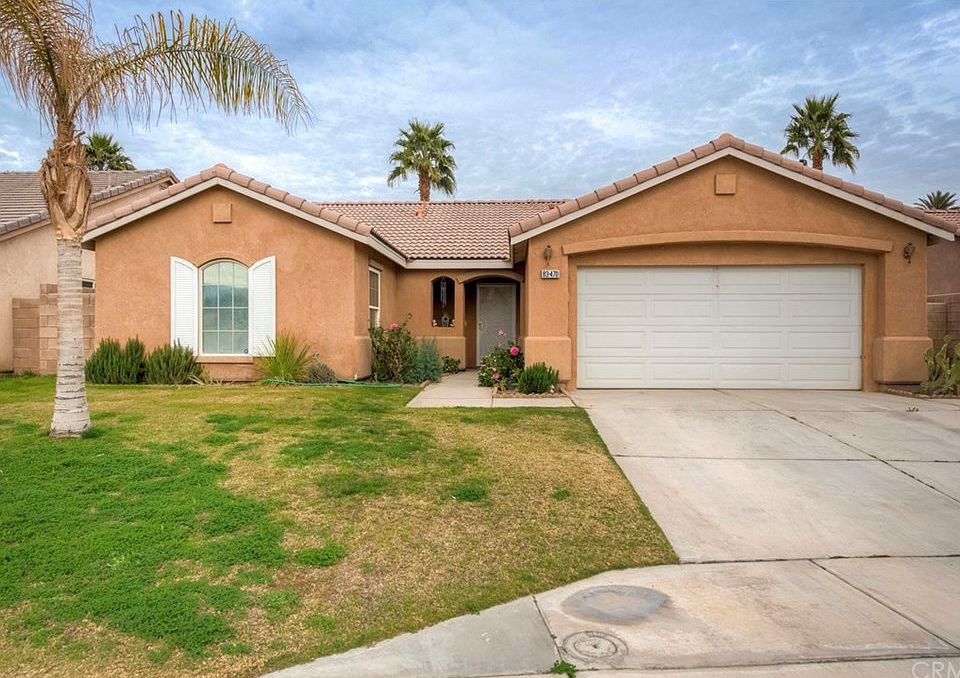 1st image of 83470 La Costa Ave