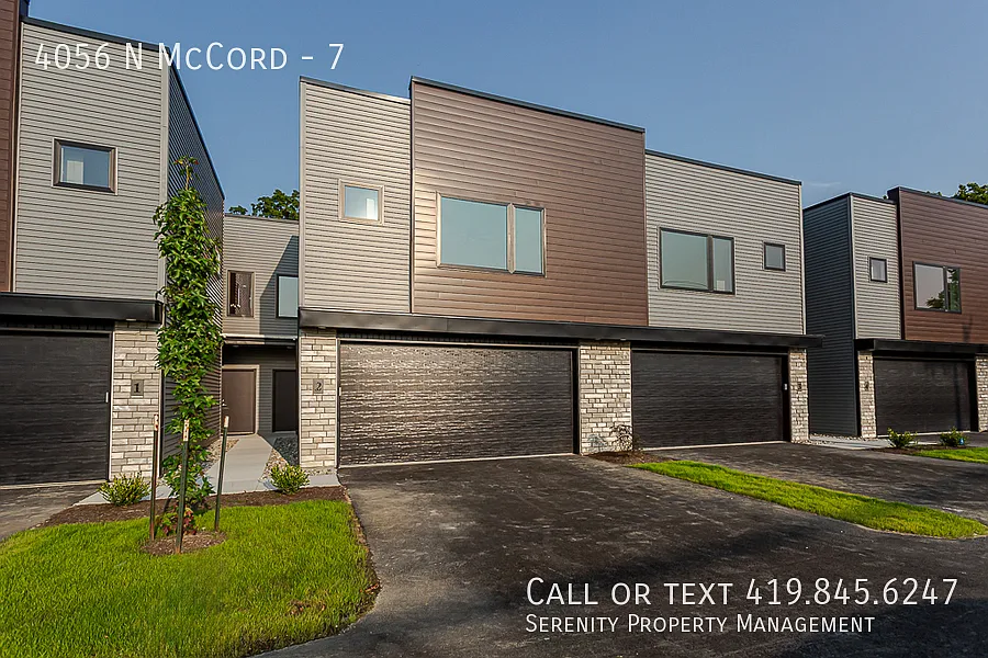 4056 N McCord Rd #7