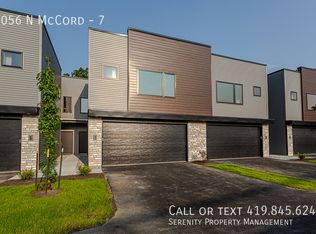4056 N McCord Rd #7, Sylvania, OH 43560