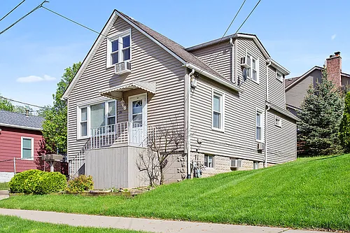 512 Porter St #2 Photo 1
