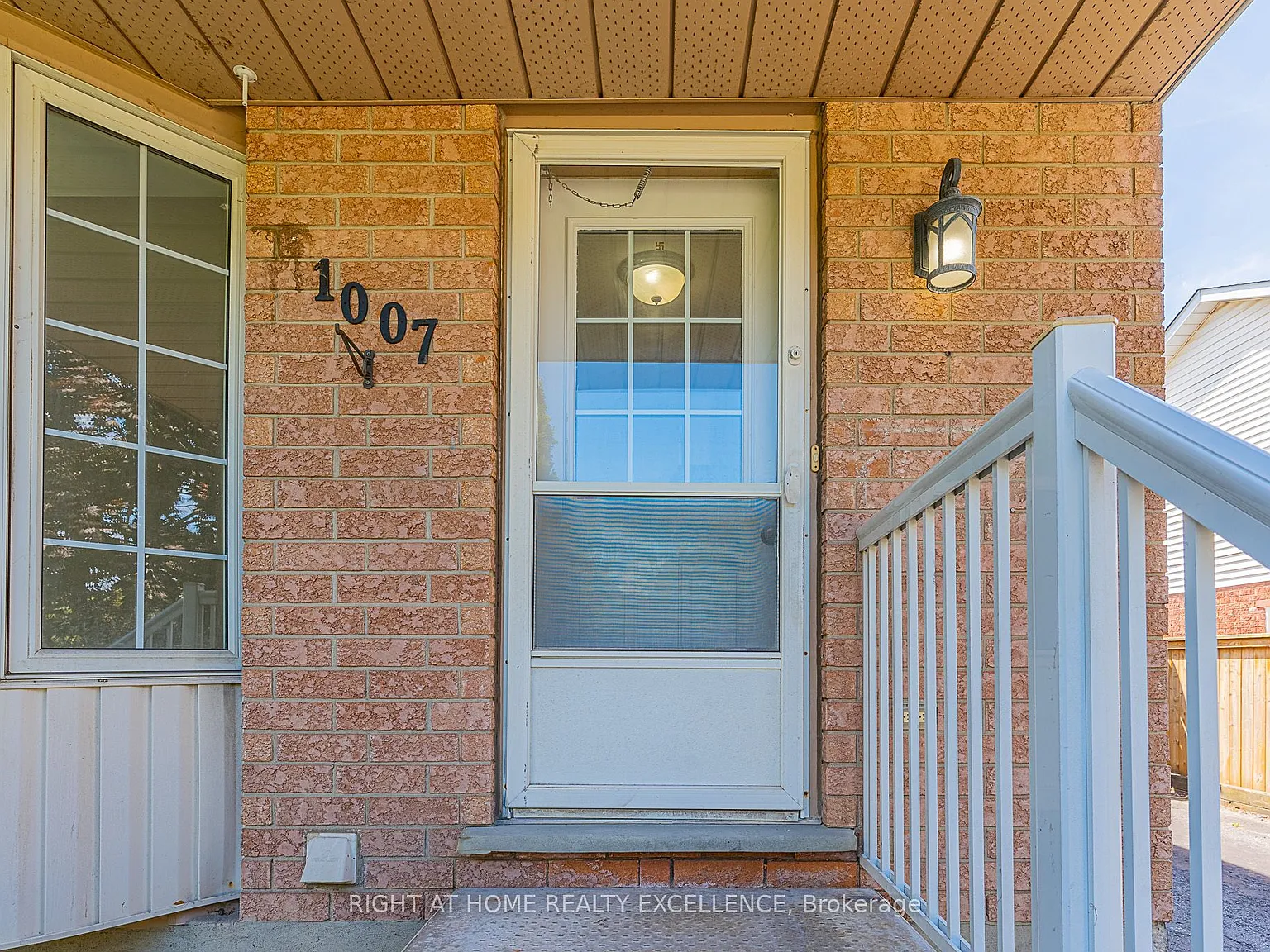 4 bed, $2,800 — Photo 3