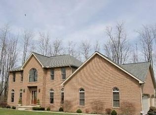 49750 Parkview Dr, East Liverpool, OH