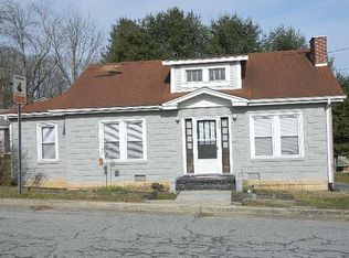 309 W Coyner Ave, Marion, VA 24354