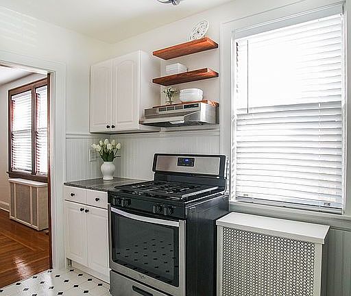 5th image of 3609 Ault Park Ave