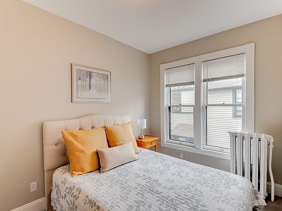 5th image of 396 W Laurel Ave #1