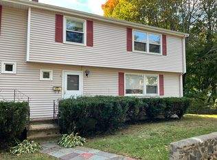 6 Widger Rd #A, Marblehead, MA 01945
