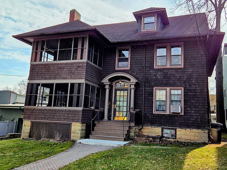8 Highland Pl #1-R — Photo 6